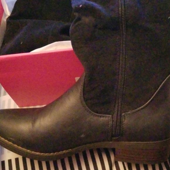 Over the knee Boots - Picture 3 of 5